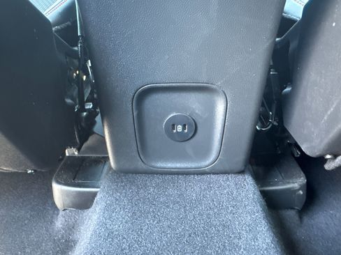 Used 2026 Ford Escape ST-Line FWD image 24