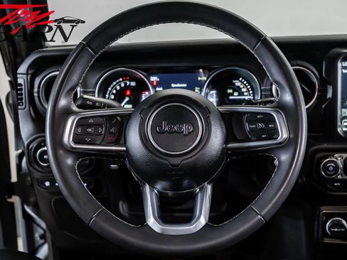 Used 2023 Jeep Wrangler Unlimited Sahara AWD/4WD image 24