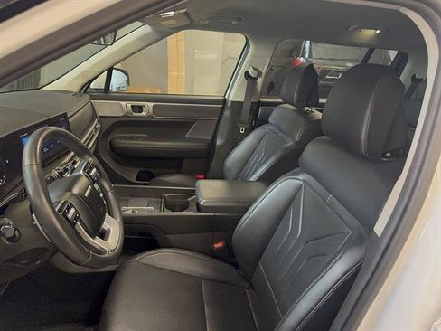 Used 2024 Hyundai Santa Fe SEL AWD/4WD image 11