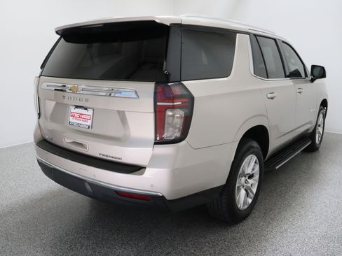 Used 2022 Chevrolet Tahoe Premier RWD image 7
