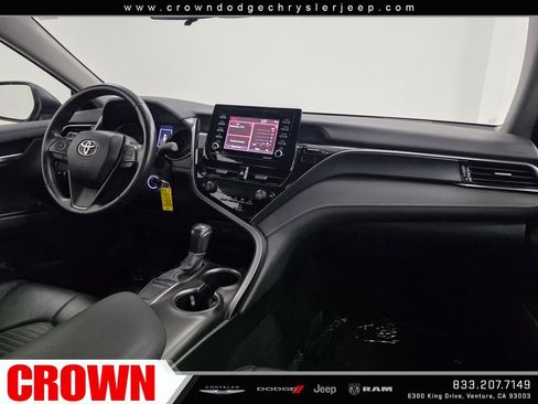 Used 2024 Toyota Camry SE FWD image 13