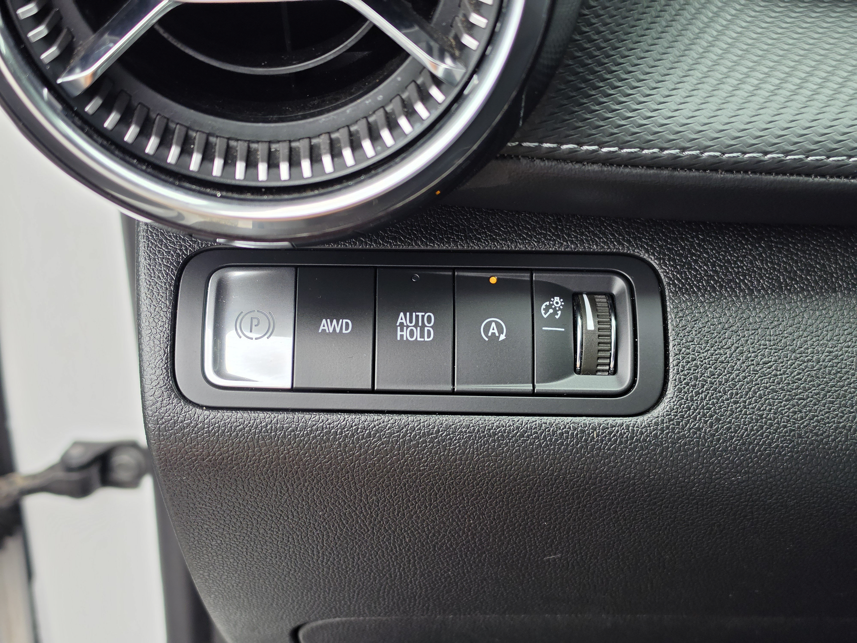 Used 2025 Chevrolet Equinox LT w/ Convenience Package II AWD/4WD image 33