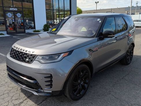 Used 2022 Land Rover Discovery S R-Dynamic AWD/4WD image 2