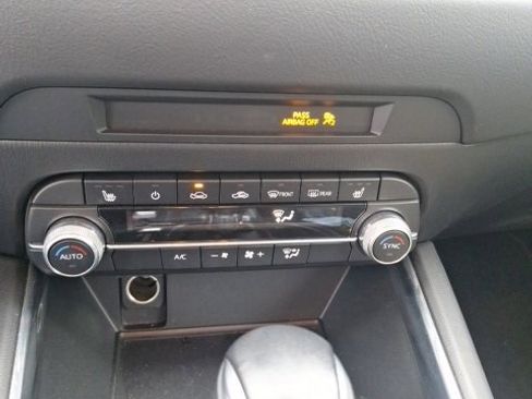 Used 2023 MAZDA CX-5 Carbon Edition image 16