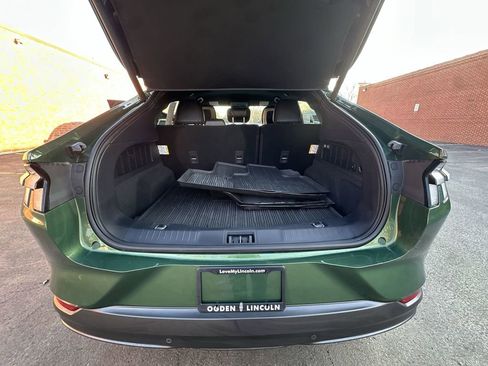 Used 2025 Ford Mustang Mach-E GT image 22