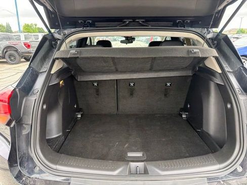 Used 2021 Buick Encore GX Preferred w/ Cold Weather Comfort Package AWD/4WD image 15