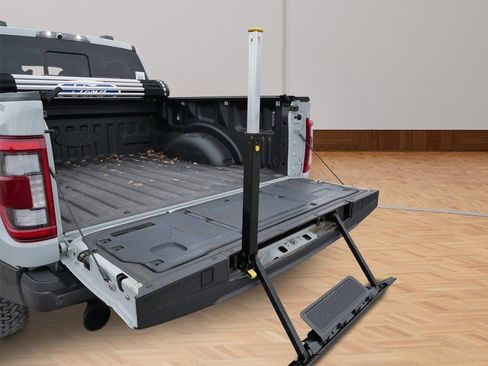 Used 2023 Ford F150 Raptor image 12