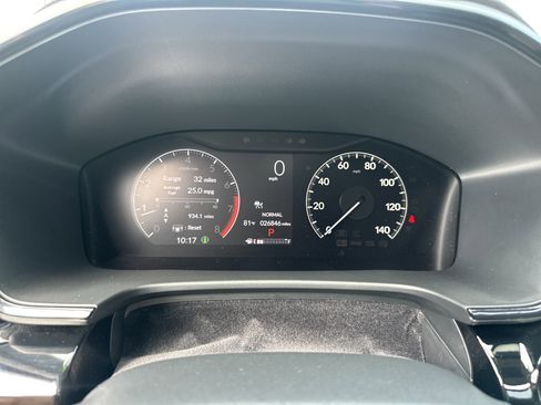 Used 2024 Honda CR-V EX-L image 16