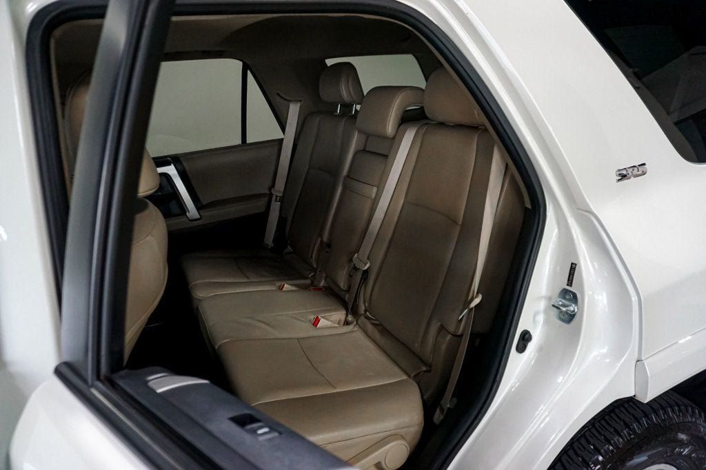 Used 2011 Toyota 4Runner SR5 w/ Convenience Pkg AWD/4WD image 24