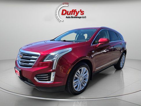 Used 2018 Cadillac XT5 Premium Luxury w/ Driver Assist Package AWD/4WD image 18