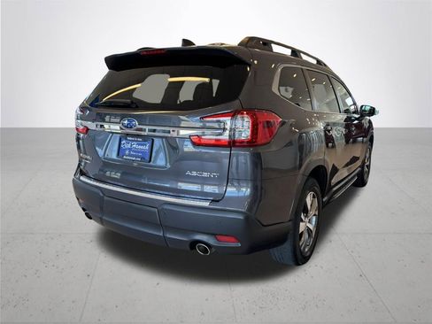 Used 2023 Subaru Ascent Premium w/ Convenience Package AWD/4WD image 7