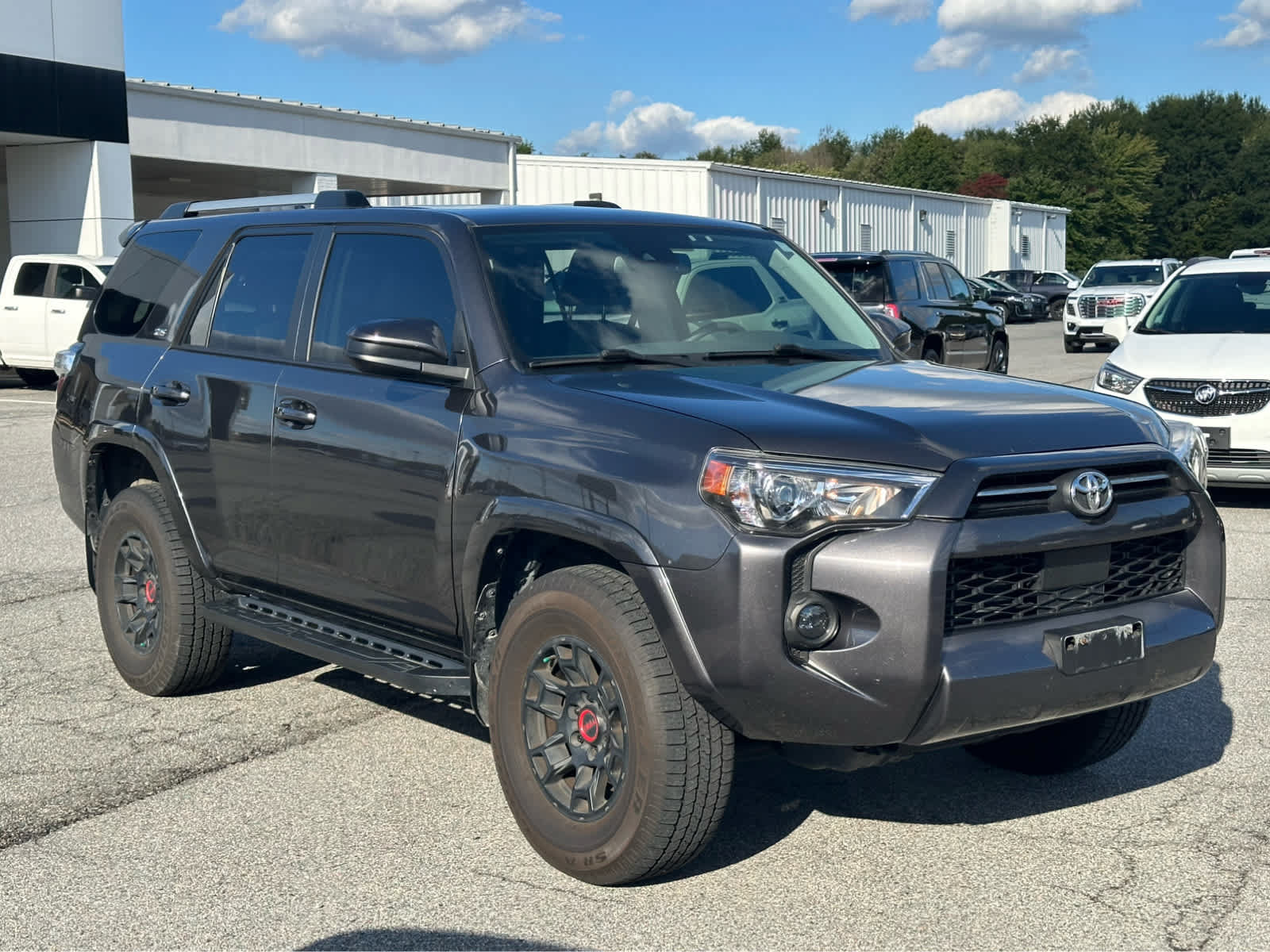 Used 2022 Toyota 4Runner SR5 w/ TRD Black Wheel Package (TMS) AWD/4WD image 3