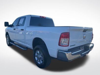 Used 2023 RAM 2500 Big Horn w/ Level 1 Equipment Group