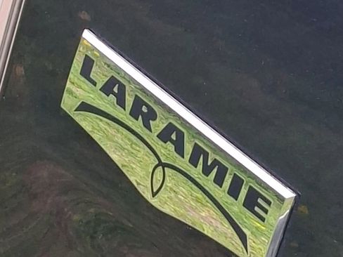 Used 2017 RAM 3500 Laramie w/ Snow Chief Group image 8