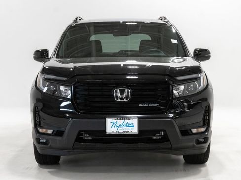 Used 2025 Honda Passport Black Edition image 5
