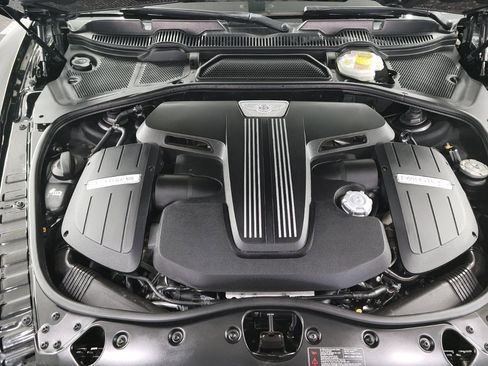 Used 2014 Bentley Continental GT image 27