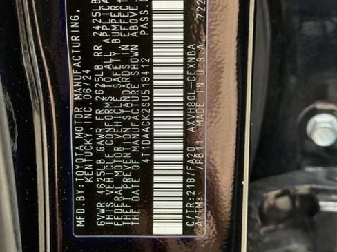 Used 2025 Toyota Camry SE FWD image 26
