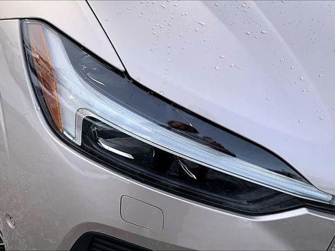 Certified 2023 Volvo XC60 B5 Plus image 25