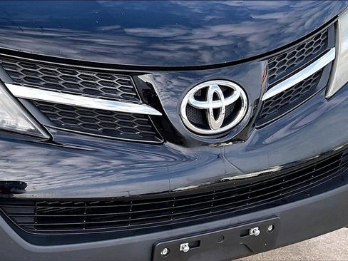 Used 2013 Toyota RAV4 XLE image 30