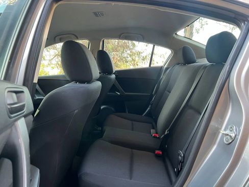 Used 2011 MAZDA MAZDA3 i Sport image 19