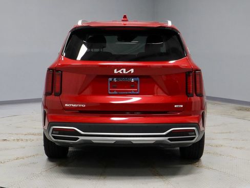 Used 2023 Kia Sorento EX AWD/4WD image 11
