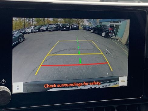 Used 2025 Toyota RAV4 LE image 17