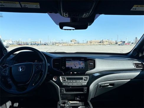 Used 2023 Honda Ridgeline Black Edition image 28
