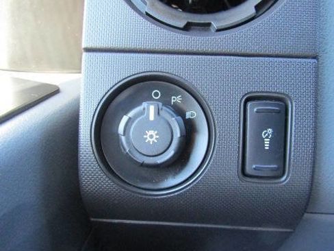 Used 2015 Ford F250 XL w/ Power Equipment Group image 18