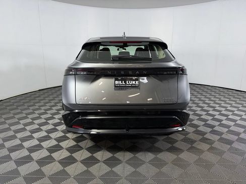 Used 2024 Nissan Ariya AWD image 8