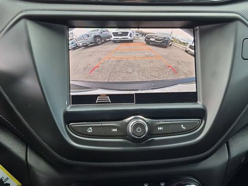Used 2023 Chevrolet TrailBlazer LS FWD image 7