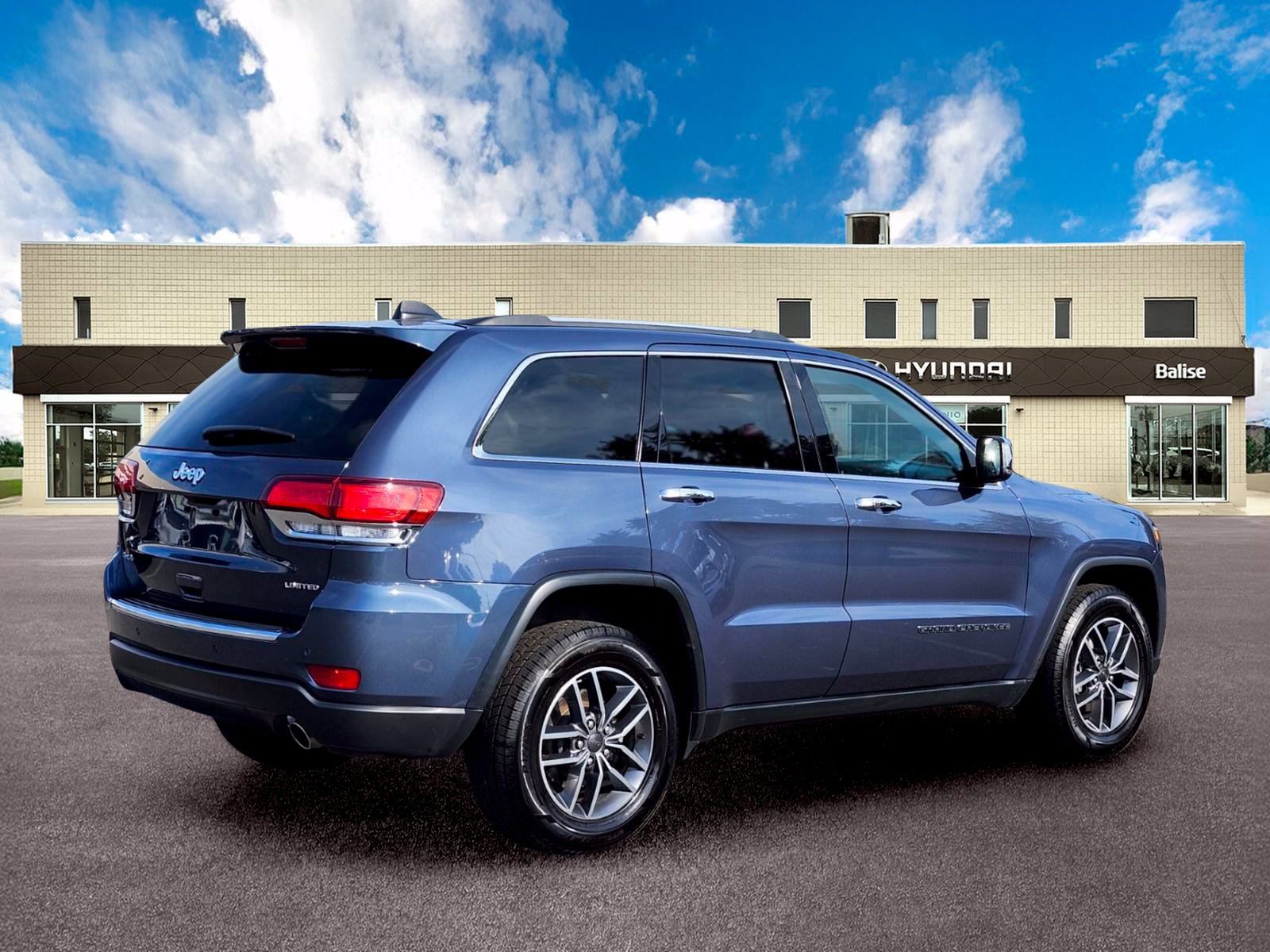 Used 2020 Jeep Grand Cherokee Limited AWD/4WD image 3