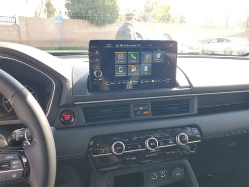 Used 2025 Honda Pilot EX-L image 28