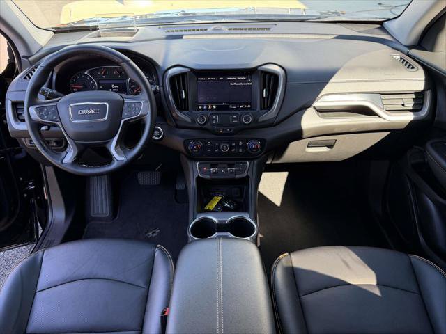 Used 2024 GMC Terrain AT4 w/ Tech Package AWD/4WD image 16