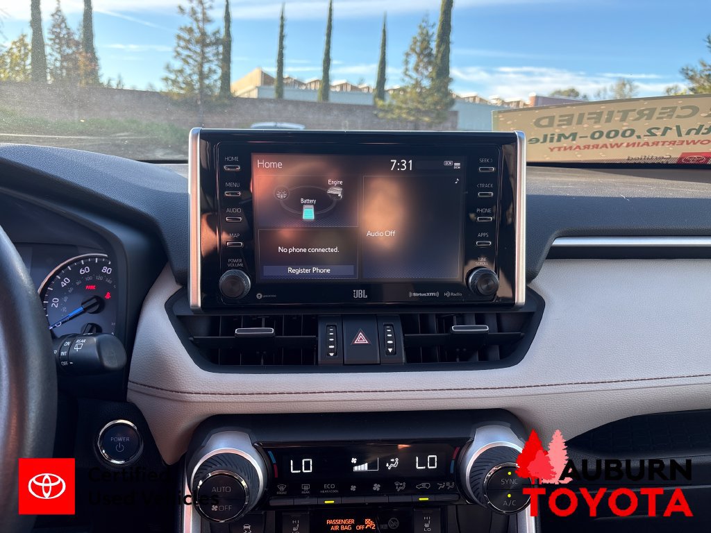 Certified 2021 Toyota RAV4 XLE Premium AWD/4WD image 25