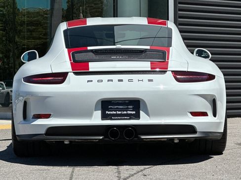 Used 2016 Porsche 911 R RWD image 7