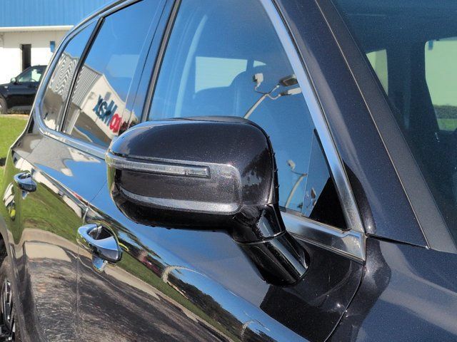 Used 2025 Kia Telluride SX FWD image 11