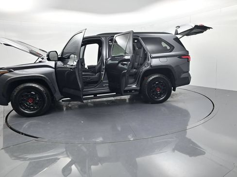 Used 2024 Toyota Sequoia TRD Pro AWD/4WD image 72