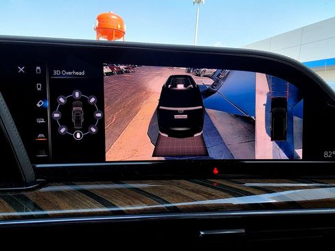 Used 2021 Cadillac Escalade Premium Luxury Platinum AWD/4WD image 66