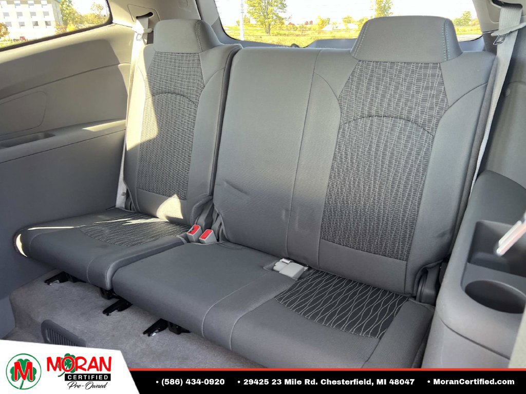 Used 2017 Chevrolet Traverse LS FWD image 13