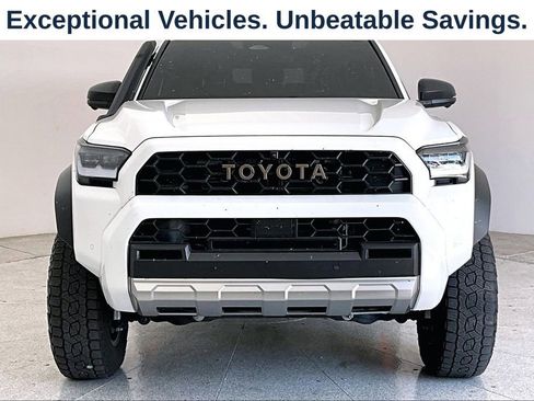 Used 2025 Toyota 4Runner Trailhunter AWD/4WD image 3