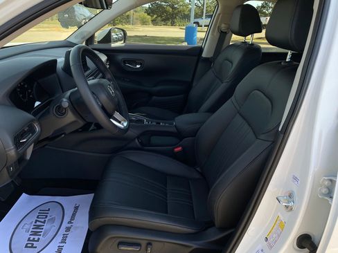 Used 2026 Honda HR-V EX-L image 10