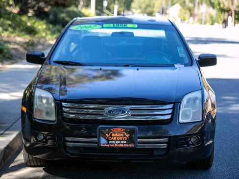 Used 2007 Ford Fusion SE FWD image 2