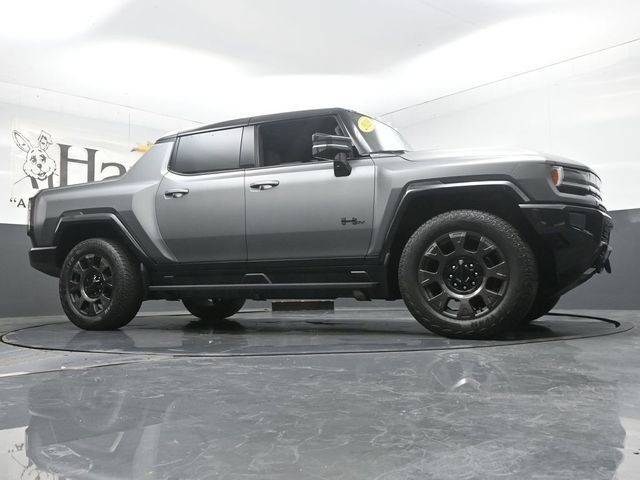 Used 2026 GMC Hummer EV 4x4 Crew Cab w/ Carbon Fiber Edition Package image 2