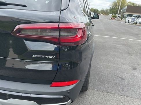 Used 2021 BMW X5 xDrive40i w/ Premium Package 2 image 6