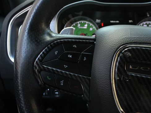 Used 2017 Dodge Charger R/T Scat Pack w/ Dynamics Package image 31