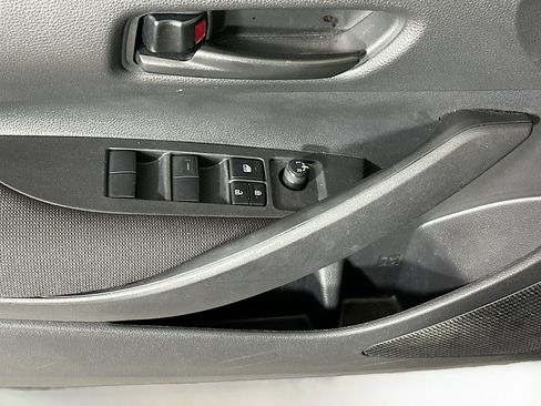 Used 2023 Toyota Corolla LE FWD image 14