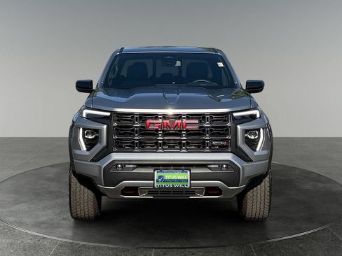 Used 2026 GMC Canyon AT4 AWD/4WD image 2