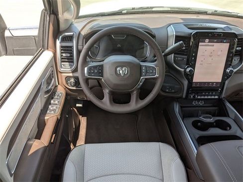 New 2025 RAM 2500 Laramie image 27