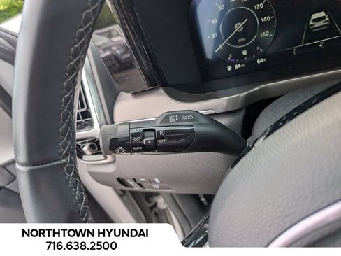 Used 2023 Kia Sorento SX AWD/4WD image 28