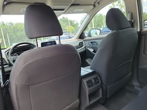 Certified 2023 Nissan Rogue S AWD/4WD image 19